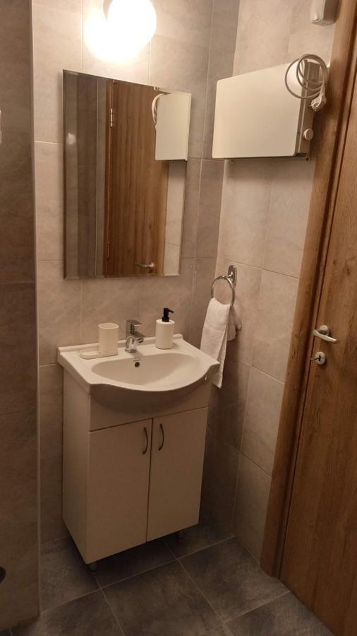 Luxury Apartments Parking In Garage Ниш Экстерьер фото